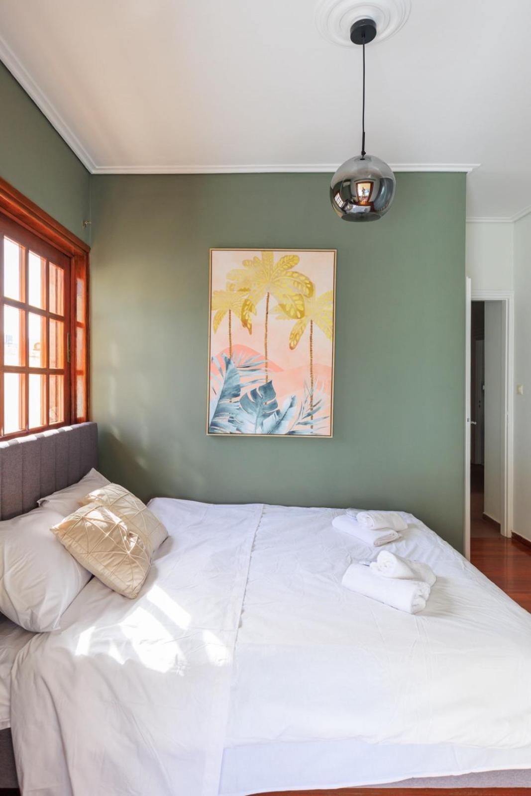 Aiolos Grand Super Lux Suite Kalamaki Alimos Near The Sea アテネ エクステリア 写真